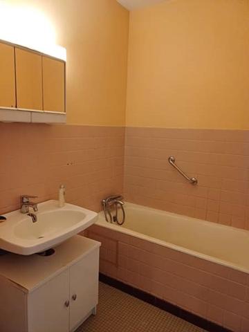 Appartement à vendre |  Carhaix-Plouguer |  3 pièces | 55 m²