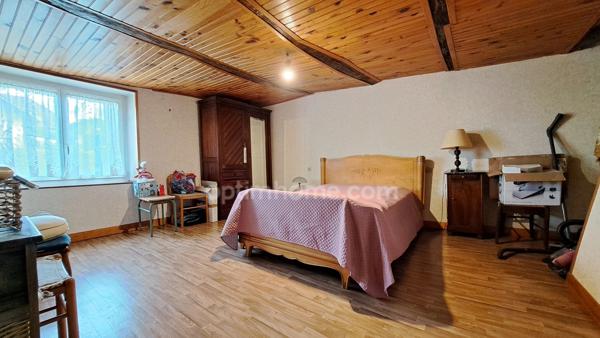 Maison à vendre 6 pièces DEMANGEVELLE (70)