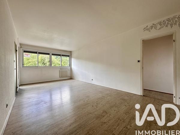 Appartement à vendre 4 pièces 80,75 m² Saint-Pierre-lès-Elbeuf