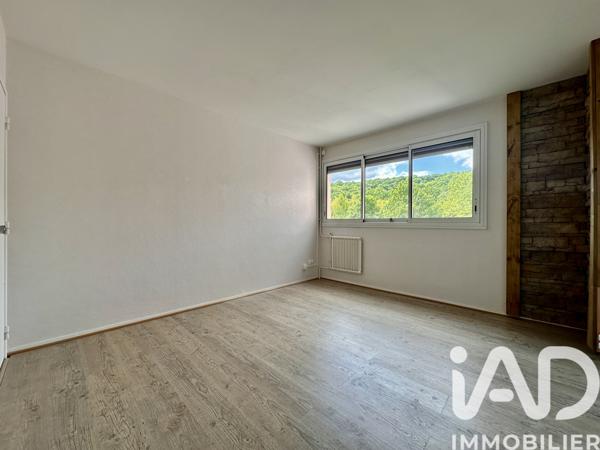 Appartement à vendre 4 pièces 80,75 m² Saint-Pierre-lès-Elbeuf