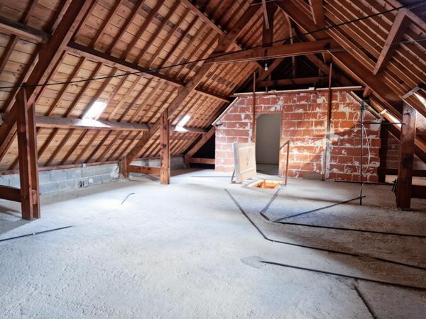 Maison 5 pièces - 104 m² Exclusivité efficity