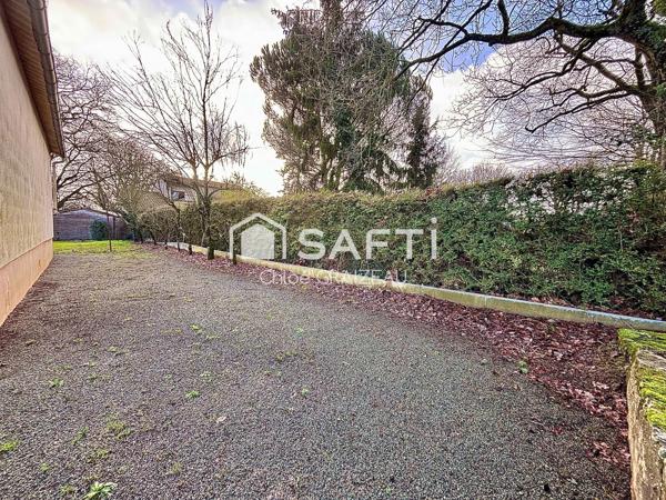 Maison de plain-pied, 89 m² habitables, garage