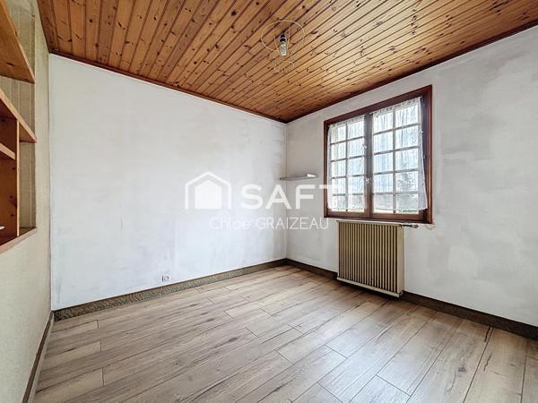 Maison de plain-pied, 89 m² habitables, garage