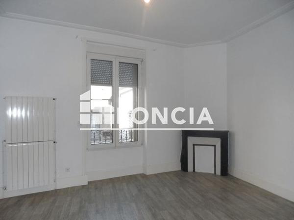 Location Appartement 2 pièces 52.37 m² - 84 RUE CHARLES III Nancy 54000