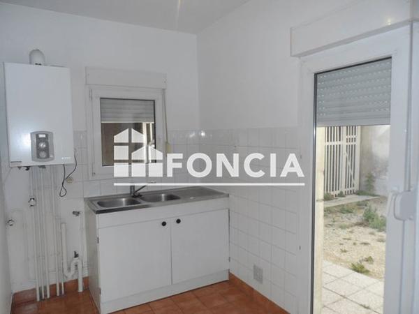 Location Appartement 2 pièces 52.37 m² - 84 RUE CHARLES III Nancy 54000