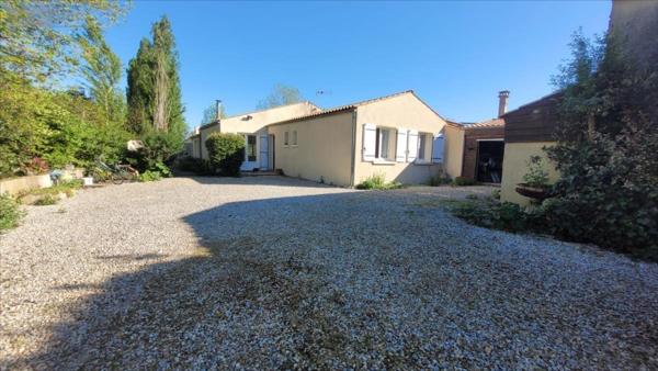 Maison à vendre à Marans en Charente-Maritime (17230), ref : RA03
