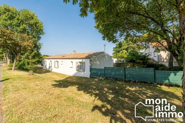 Maison familiale avec piscine et duplex attenant