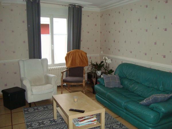 Maison de ville à vendre à Bonnétable dans la Sarthe (72110), ref : 079/1932