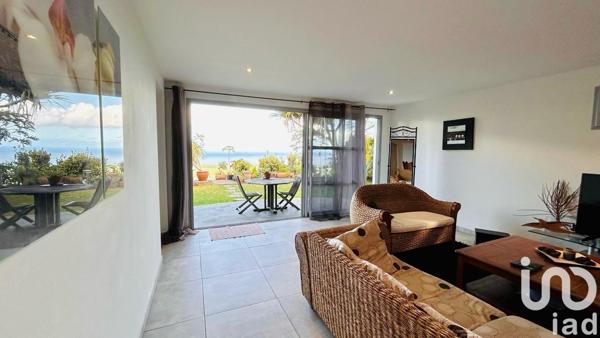 House for sale 8 rooms 274 m² L'Étang-Salé