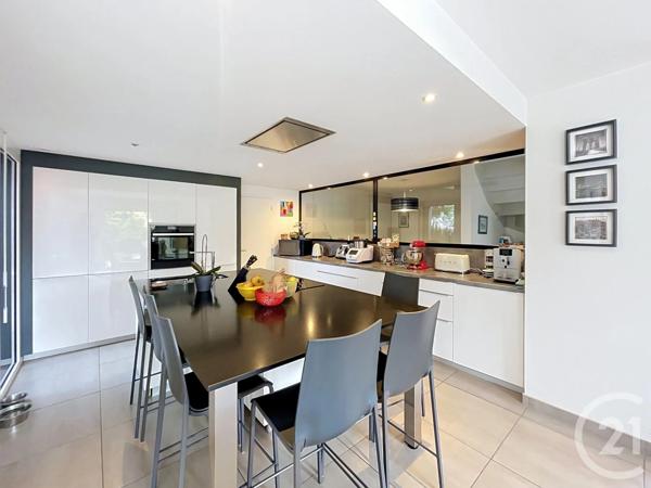 Maison à vendre  6 pièces - 164 m 2   BREST  - 29