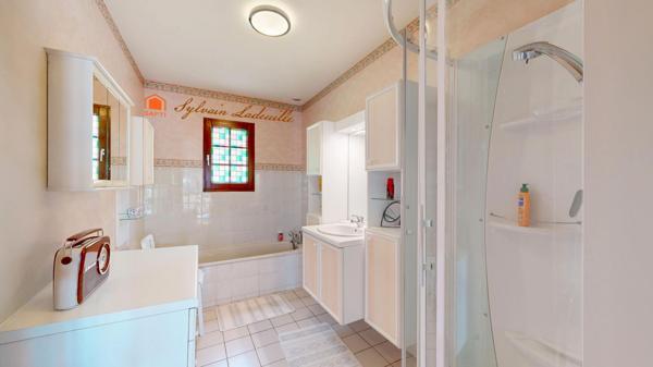 Maison de 90 m2 habitables sur 1200 m2 de terrain