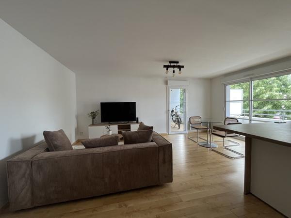 Appartement à louer 1 115 € CC La Rochelle 3 p 64 m² DPE C