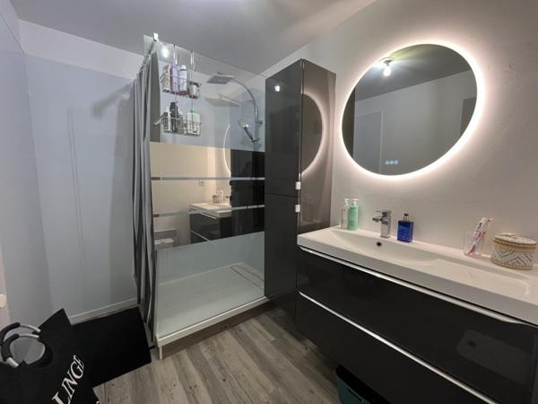 Appartement à louer 1 115 € CC La Rochelle 3 p 64 m² DPE C