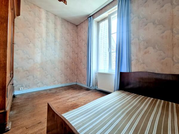 🏡 Maison de ville avec extérieur sans vis-à-vis – Centre de Tinchebray