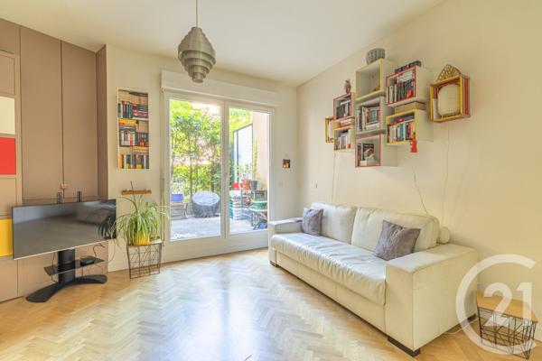 Appartement F1 à vendre  1 pièce - 34 m2 ST MAUR DES FOSSES - 94