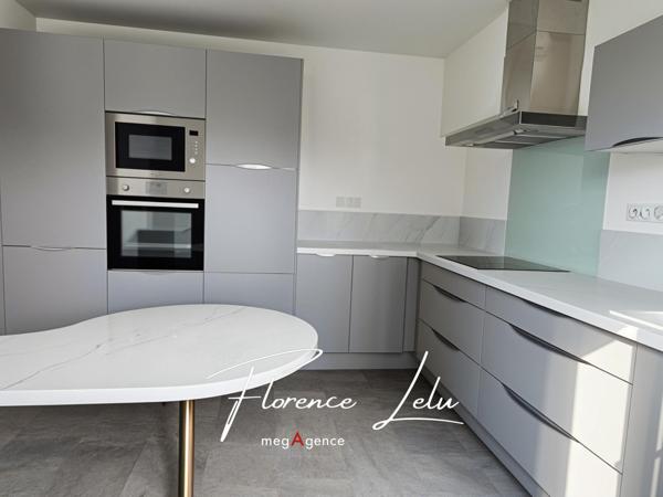 Maison à PLOUMAGOAR, 22970 - 7 pièces 149m²