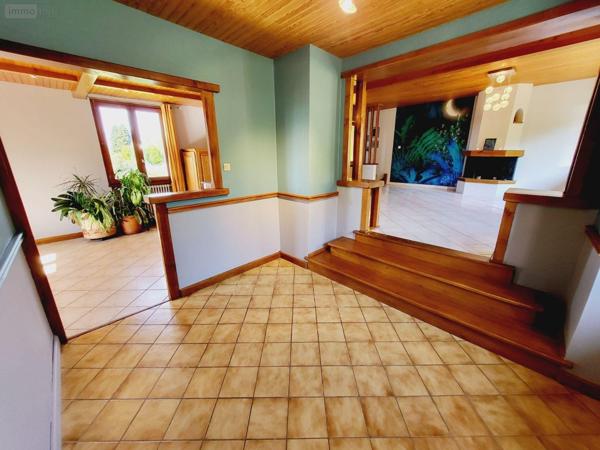 Maison à vendre à Ussel en Corrèze (19200), ref : UM 1268