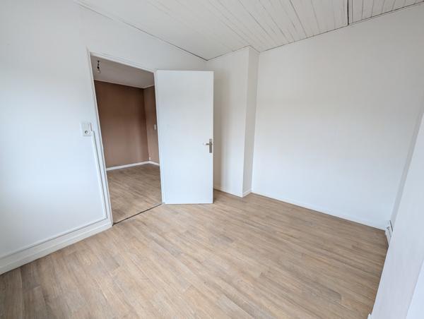 Sin-le-Noble (59450) À Sin-Le-Noble, maiosn en vente avec 3 chambres avec RB IMMO