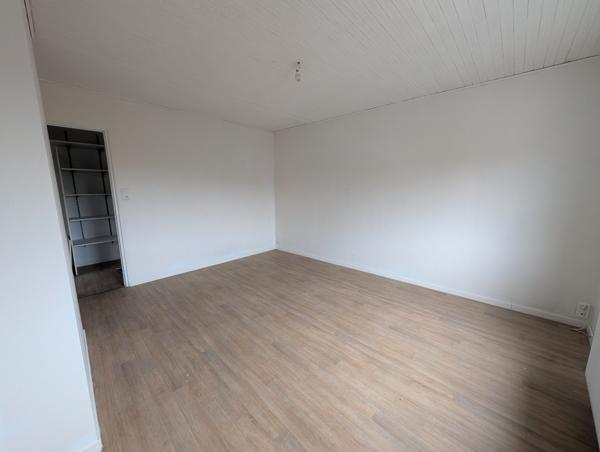 Sin-le-Noble (59450) À Sin-Le-Noble, maiosn en vente avec 3 chambres avec RB IMMO