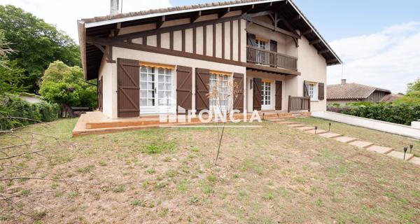 À vendre Maison 8 pièces 190.53 m² - Mont-de-marsan 40000