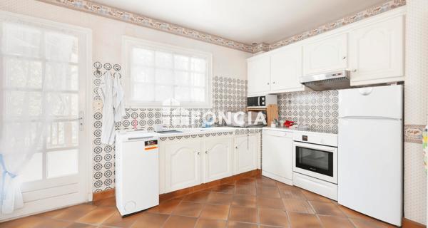 À vendre Maison 8 pièces 190.53 m² - Mont-de-marsan 40000