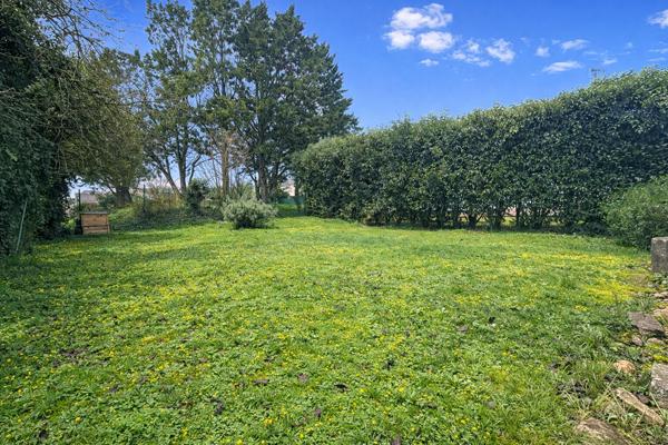 Maison plain-pied centre bourg Jaunay-Clan