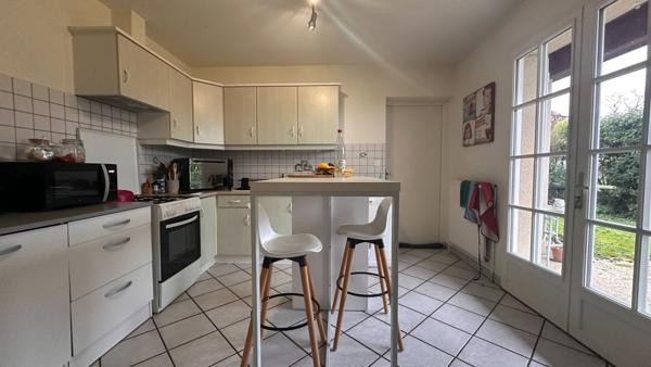 Maison plain-pied centre bourg Jaunay-Clan