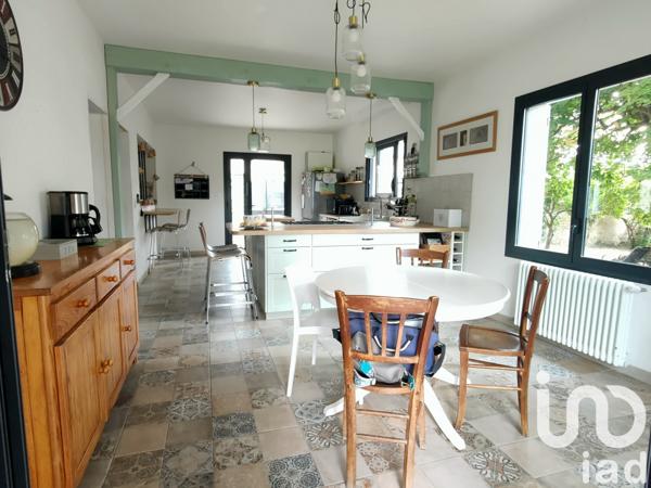 Maison à vendre 9 pièces 250 m² Senillé-Saint-Sauveur