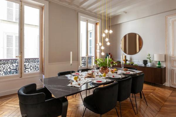 Appartement 6 pièces - 182 m²