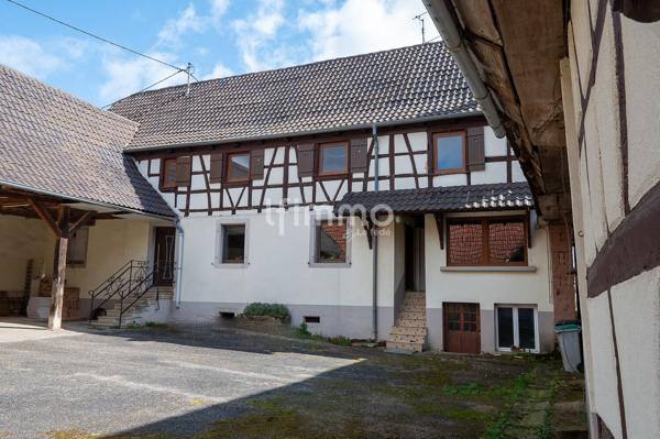 Beau Corps de ferme Jardin Garage double