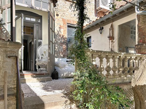coup de cœur- maison de village avec piscine et garage à Ille-sur-Têt