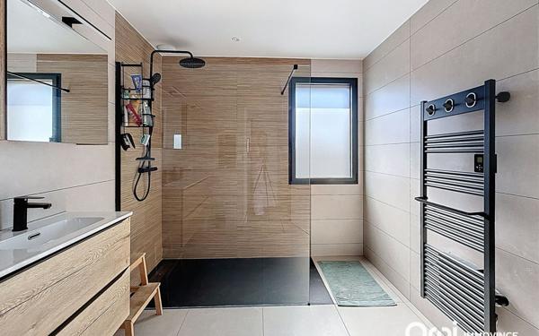 Maison à vendre    5 pièces •  Saint-Flour