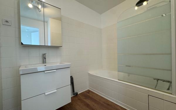 Appartement à louer    3 pièces • 90,80 m2 Lyon 3