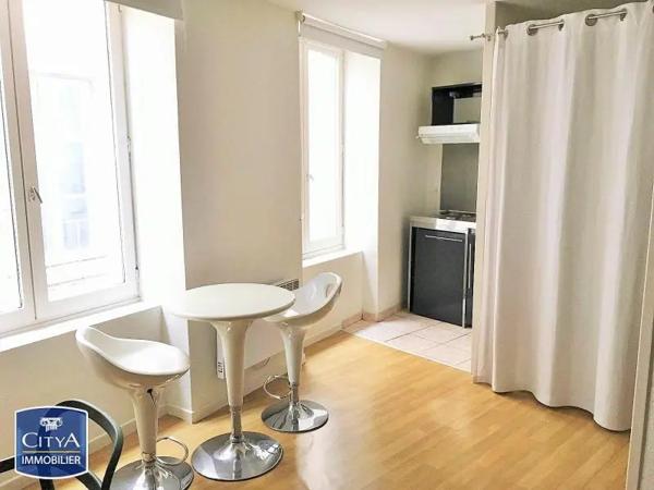 Appartement à louer 1 pièce 20.57m² Clermont-Ferrand (63000)