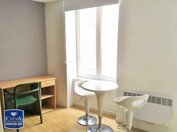 Appartement à louer 1 pièce 20.57m² Clermont-Ferrand (63000)