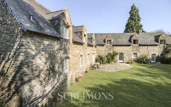 Maison 12 pièces 349 m²