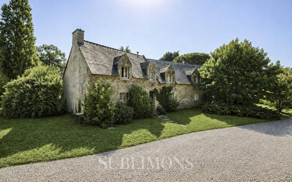 Maison 12 pièces 349 m²