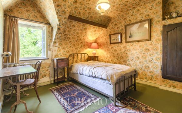 Maison 12 pièces 349 m²