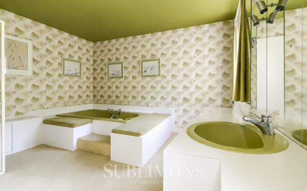Maison 12 pièces 349 m²