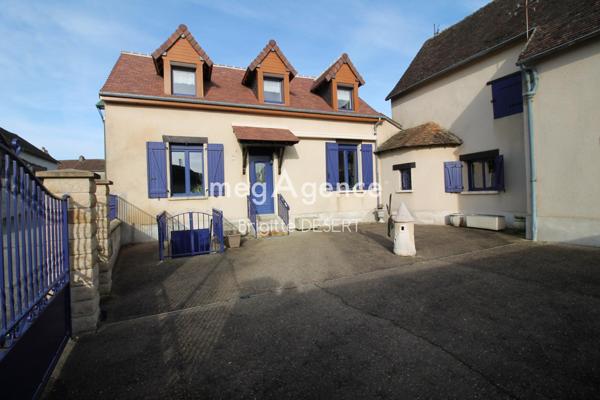 Maison à SAINT-REMY-DU-VAL, 72600 - 5 pièces 96m²