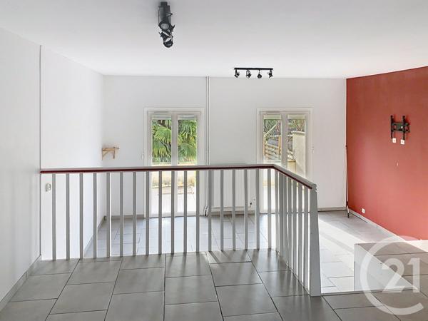 Maison à vendre  4 pièces - 92,26 m2 ST JEAN DE LA RUELLE - 45