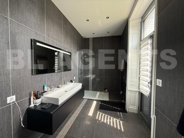 maison/villa 5 pièce(s) 390 m2