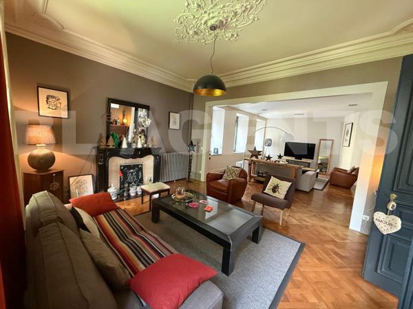 maison/villa 5 pièce(s) 390 m2