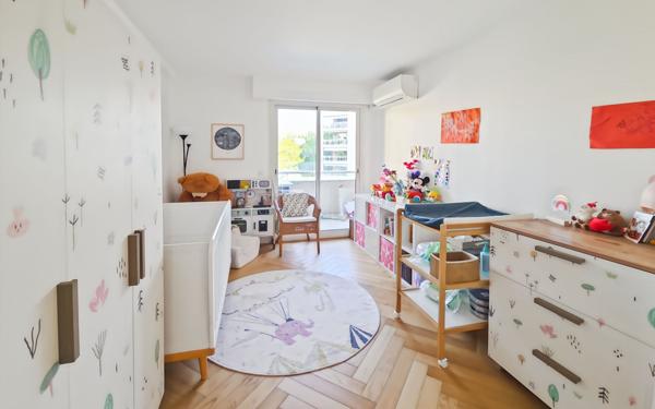 Appartement à vendre    4 pièces • 111,10 m2 Nice