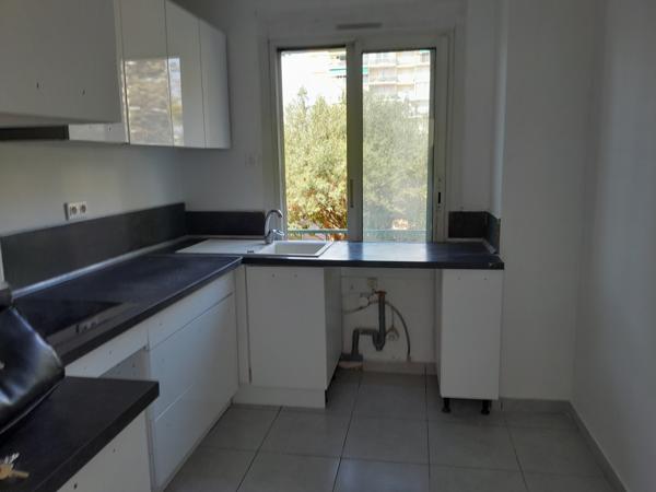 Appartement à vendre pour famille avec enfant à Fréjus Fréjus (83600)