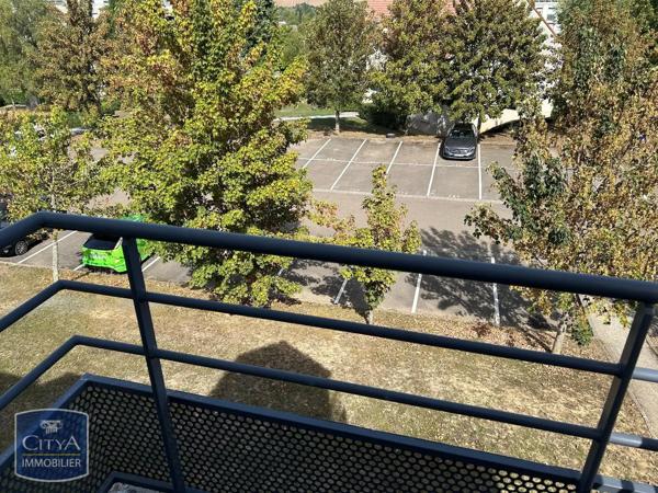 Appartement à louer 2 pièces 53.17m² Villeneuve-sur-Yonne (89500)