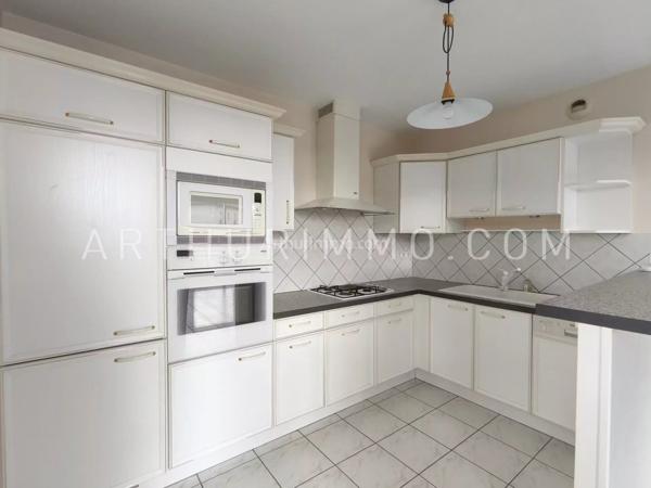 Location Appartement 3 pièces 71 m2 à Davézieux
