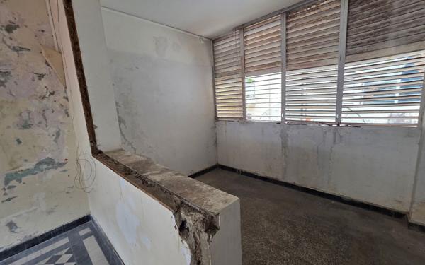 Appartement à vendre    8 pièces • 150 m2 Pointe-à-Pitre