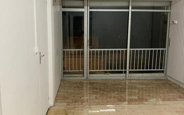 Appartement à vendre    8 pièces • 150 m2 Pointe-à-Pitre