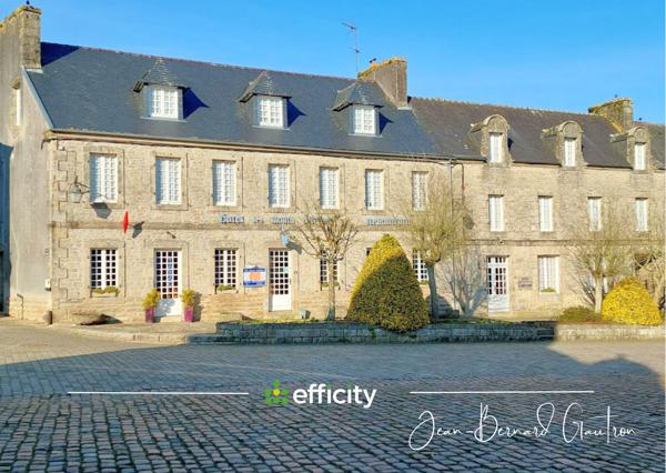 Local Commercial
         32 pièces
        - 1056 m² Exclusivité 546 000 € *